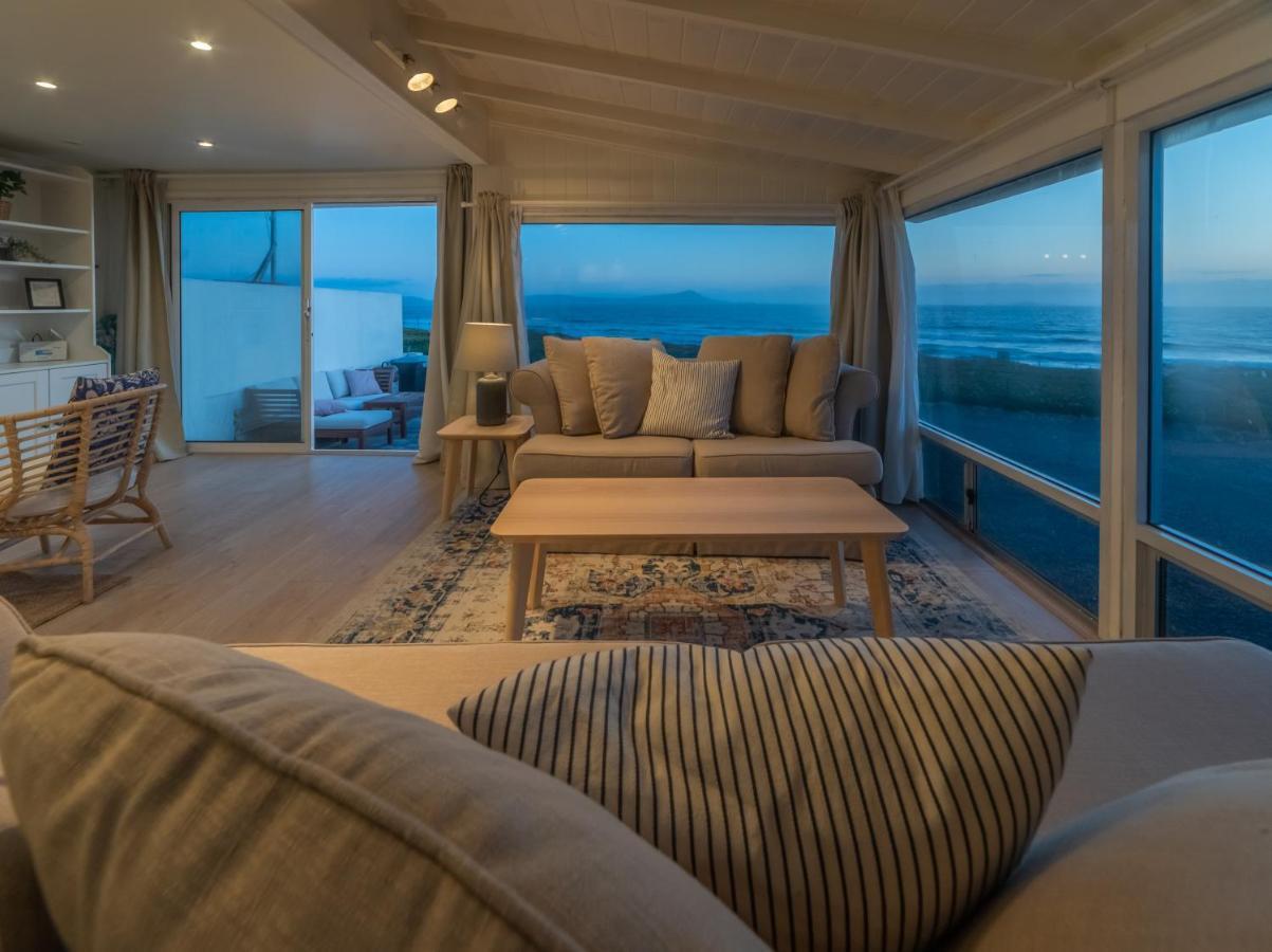 Casa Maria - Beachfront Cottage On The Sand Ensenada Exterior photo