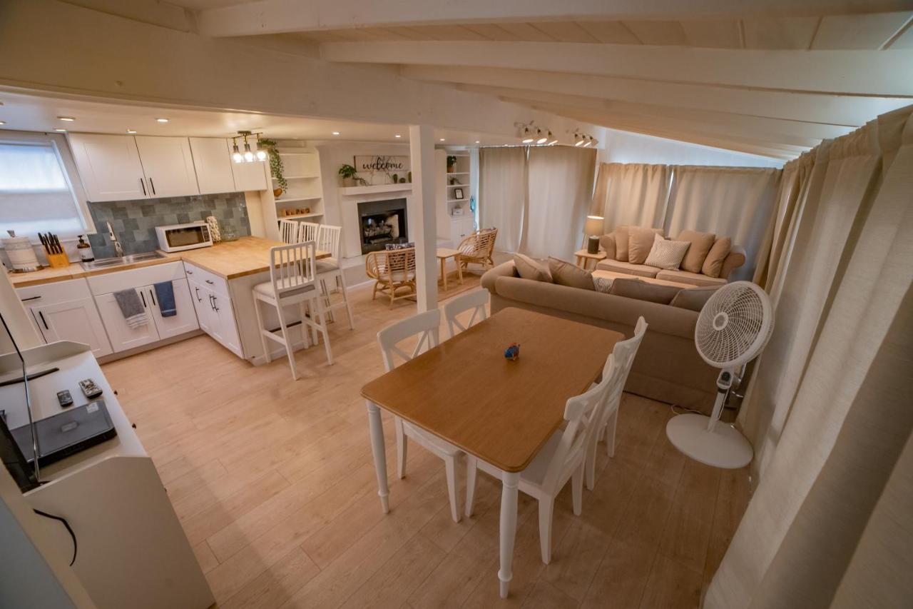 Casa Maria - Beachfront Cottage On The Sand Ensenada Exterior photo